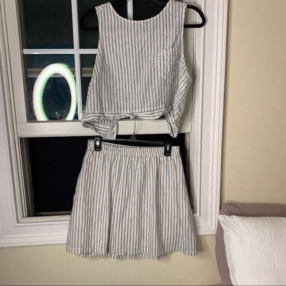 Lush 2 piece linen set - Picture 1 of 5